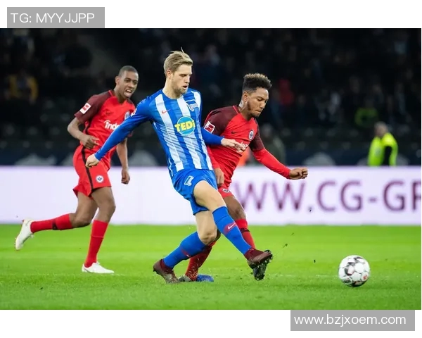 利物浦迎战柏林赫塔展现英超与德甲球队的激情对决